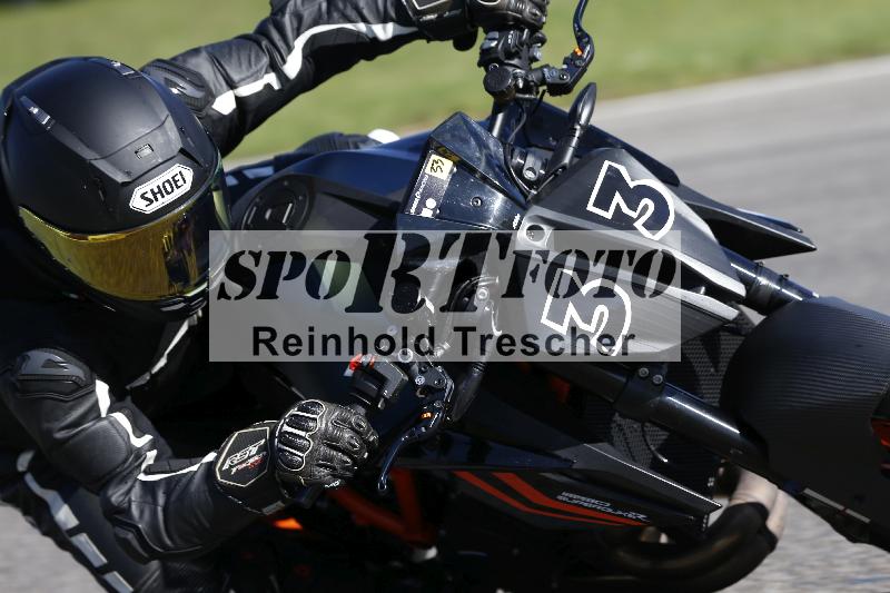/54 19.09.2025 Speer Racing ADR/Gruppe gelb/33